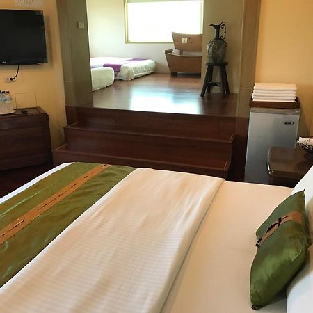 Emaly Homestay T'ai-tung Dış mekan fotoğraf