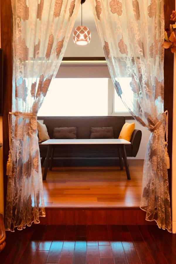 Emaly Homestay T'ai-tung Dış mekan fotoğraf