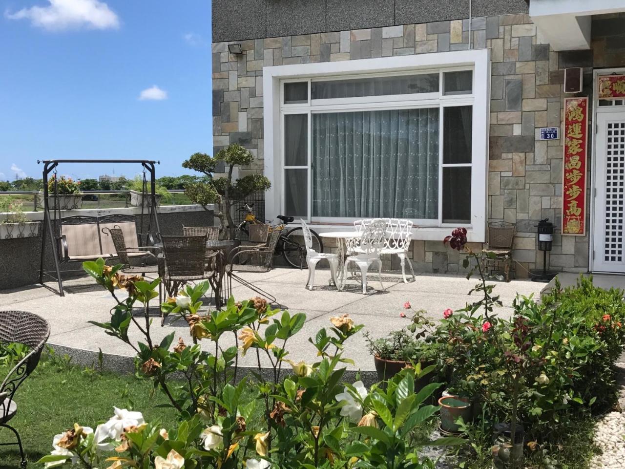 Emaly Homestay T'ai-tung Dış mekan fotoğraf