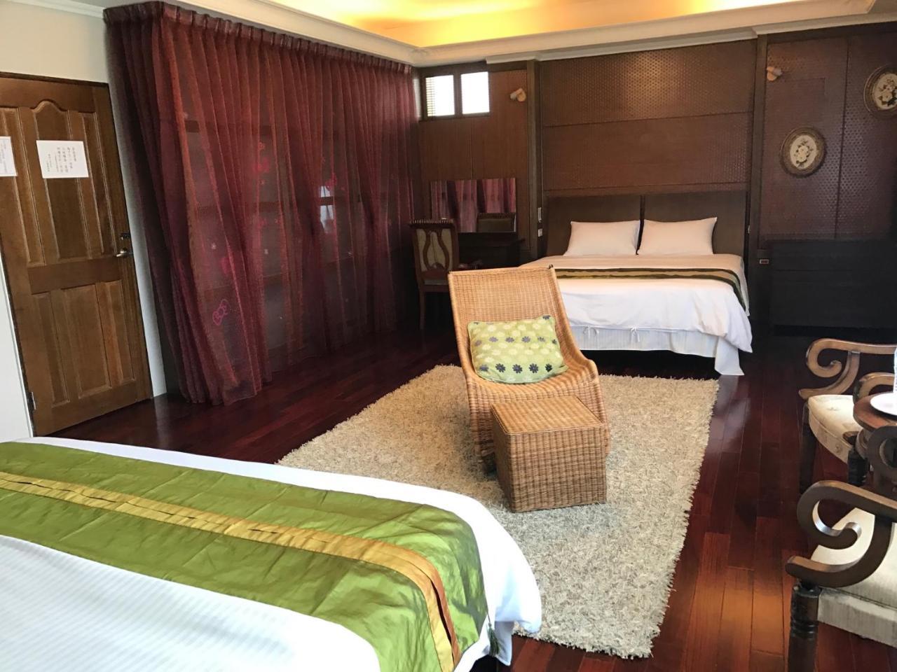 Emaly Homestay T'ai-tung Dış mekan fotoğraf